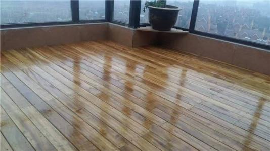 上海防腐木地板出售